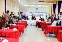 Duqa Muqdisho oo shir gudoomiyay kulan looga doodayay Ansixinta Miisaaniyada Maamulka Gobolka Banaadir ee sanadka 2022/Sawiro.